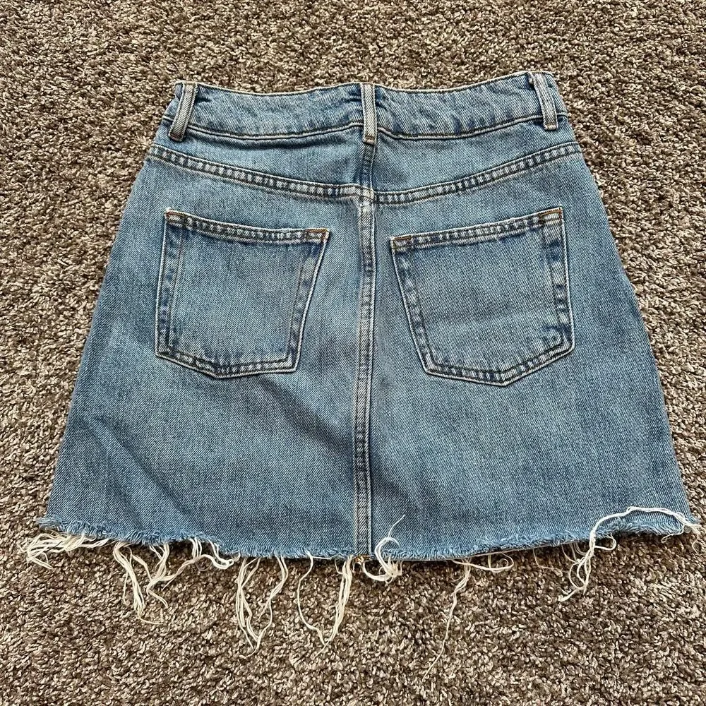 TOPSHOP MOTO Women's Denim Mini Skirt Size 4